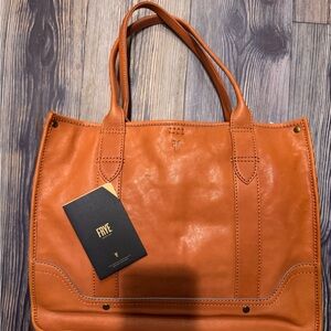 Frye Burnt real  Leather tote bag Handbag brand new ultra light leather smell